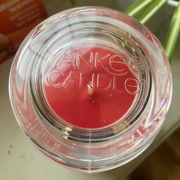 NWT Macintosh 🍎 Yankee Candle Large Original Jar - Picture 2 of 5